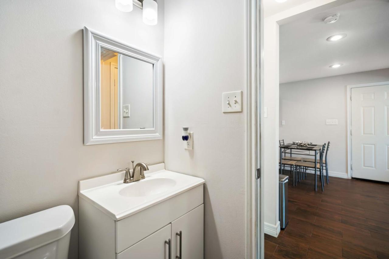 Stunning & Vibrant Apt 7 Min From Tx Med Center Houston Ngoại thất bức ảnh